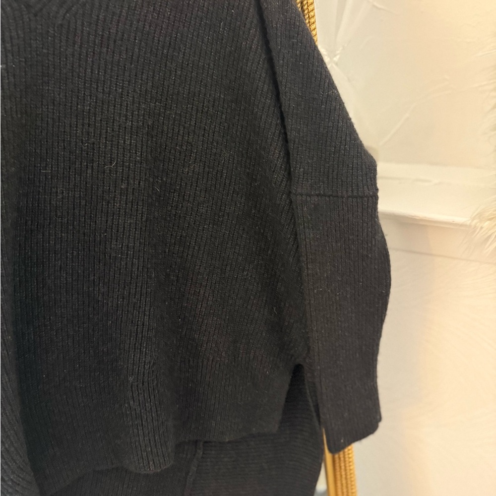 All Saints Charcoal V-Neck  Cold Shoulder Sweater - Picture 4 of 12